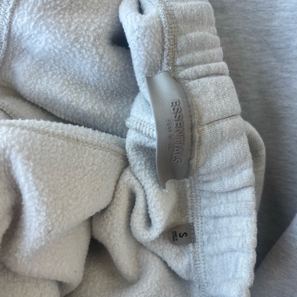 Essentials Light Gray Loungewear Set - Picture 4 of 7